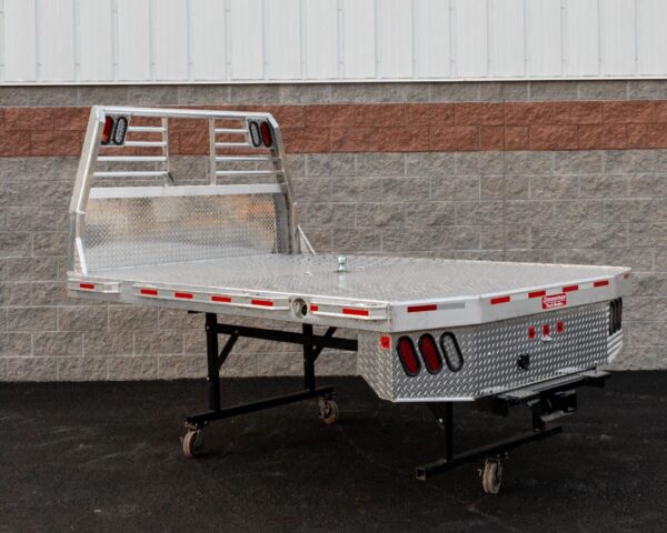 Zimmerman 84"x114" Aluminum Flat Bed - Single Wheel 60" CA Cab and Chassis - Image 3