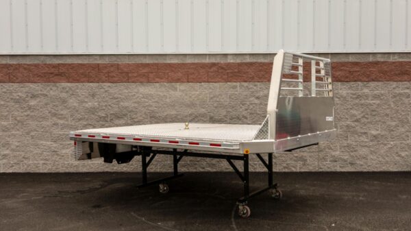 Zimmerman 97"x136" Aluminum Flat Bed - fits Dual Wheel 84" CA Cab and Chassis - Image 3