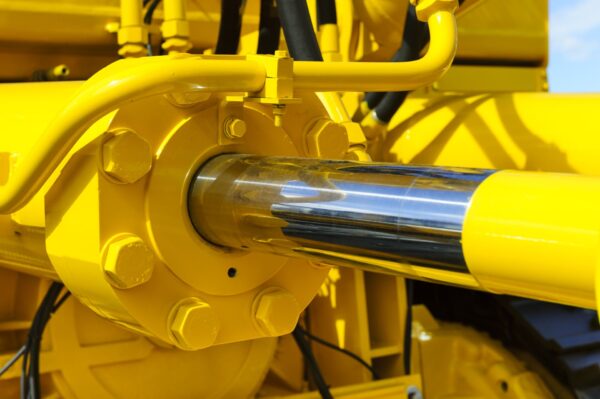 Hydraulic Cylinder Resealing Services