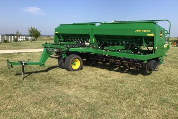 John Deere 1590 Seed Drill Rental